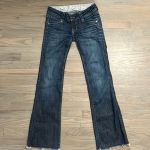 TAG | Women’s | Dark Jeans | Bootcut | size 25 | Inseam 31”